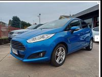 Usata Ford Fiesta Titanium 75 CV (55 kW) 2013 Blu/azzurro Berlina