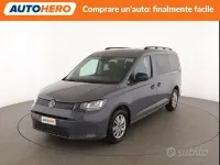 Usata VW Caddy 102 CV (75 kW) 2023 Grigio Monovolume