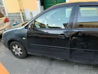 Usata VW Polo 50 CV (36 kW) 2004 Nero Utilitaria
