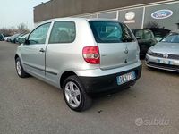 Usata VW Fox 75 CV (55 kW) 2006 Grigio Utilitaria