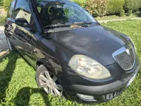 Usata Lancia Ypsilon 70 CV (51 kW) 2005 Utilitaria