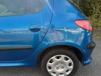 Usata Peugeot 206 60 CV (44 kW) 2003 Bluazzurro Berlina