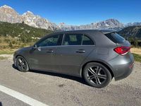 Usata Mercedes A180 Business 116 CV (85 kW) 2019 Grigio Berlina