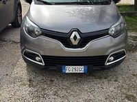 Usata Renault Captur 90 CV (66 kW) 2017 Grigio SUV