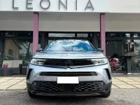 Usata Opel Mokka S 101 CV (74 kW) 2024 Kontrast grey SUV