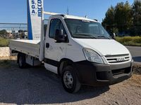Usata Iveco 35.12 116 CV (85 kW) 2007 Bianco Furgone