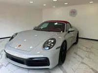 Usata Porsche 911 385 CV (283 kW) 2023 Grigio Cabrio