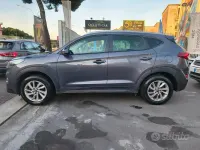 Usata Hyundai Tucson 132 CV (97 kW) 2016 Grigio SUV
