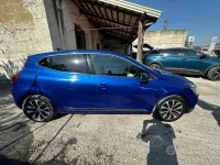Usata Renault Clio V Techno 101 CV (74 kW) 2023 Bluazzurro Berlina