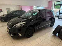 Usata Renault Scénic 110 CV (80 kW) 2012 Nero Monovolume