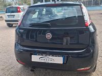 Usata Fiat Punto Lounge 77 CV (56 kW) 2015 Nero Utilitaria