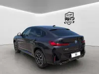 Usata BMW X4 M Sport 190 CV (139 kW) 2024 Grigio metallizzato SUV