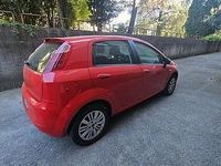 Usata Fiat Grande Punto 77 CV (56 kW) 2007 Rosso Utilitaria
