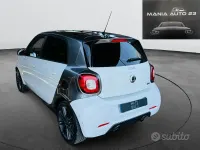 Usata Smart ForFour Brabus 110 CV (80 kW) 2019 Bianco Utilitaria