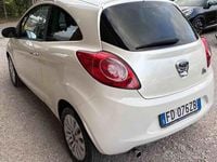 Begagnad Ford Ka Plus Titanium 69 HK (50 kW) 2016 Vit Halvkombi