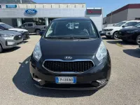 Usata Kia Venga Active 90 CV (66 kW) 2017 Nero Utilitaria
