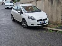 Usata Fiat Grande Punto 75 CV (55 kW) 2006 Bianco Utilitaria