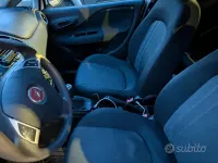 Usata Fiat Grande Punto 75 CV (55 kW) 2014 Bianco Utilitaria