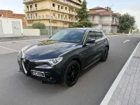 Usata Alfa Romeo Stelvio Executive 209 CV (153 kW) 2018 Nero SUV