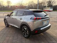 Usata Peugeot 2008 Allure 131 CV (96 kW) 2022 Argento SUV