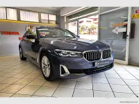 Usata BMW 530 Luxury Line 249 CV (183 kW) 2022 Blu/azzurro Berlina