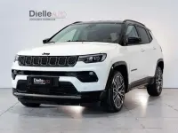 Usata Jeep Compass Summit 131 CV (96 kW) 2025 Alpine white + tetto nero SUV