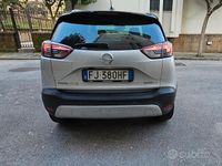 Usata Opel Crossland X 120 CV (88 kW) 2017 Grigio SUV