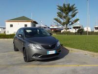 usata Lancia Ypsilon 1.2 69 CV 5 porte GPL Ecochic Gold