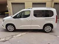 Usata Opel Combo Life S 102 CV (75 kW) 2021 Bianco pastello Monovolume