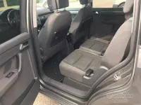 Usata VW Touran 105 CV (77 kW) 2015 Grigio Monovolume