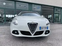 Usata Alfa Romeo Giulietta Exclusive 105 CV (77 kW) 2012 Bianco Utilitaria