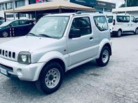 Usata Suzuki Jimny 82 CV (60 kW) 2002 Grigio SUV