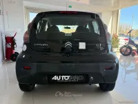 Gebraucht Citroën C1 68 PS (50 kW) 2013 Schwarz Kleinwagen