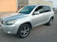 Usata Toyota RAV4 177 CV (130 kW) 2009 Argento SUV
