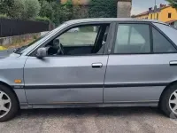 Usata Lancia Dedra 75 CV (55 kW) 1996 Grigio Berlina