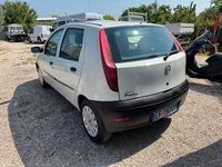Usata Fiat Punto 69 CV (50 kW) 2010 Bianco Utilitaria