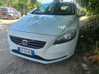 Usata Volvo V40 115 CV (84 kW) 2015 Bianco Berlina