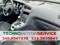 Usata Peugeot 5008 Business-Line 163 CV (119 kW) 2013 Bianco Monovolume