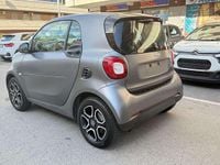 Begagnad Smart ForTwo Coupé Prime 90 HK (66 kW) 2019 Grå Sportkupé