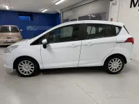 Usata Ford B-MAX 90 CV (66 kW) 2017 Bianco Monovolume
