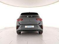 Usata VW T-Roc R-line 150 CV (110 kW) 2024 Indium grey metallizzato nero SUV