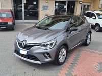 Occasion Renault Captur Techno 101 ch (74 kW) 2022 Gris SUV
