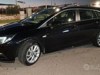 Usata Opel Astra 110 CV (80 kW) 2018 Nero Station wagon