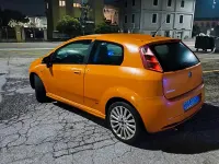 Usata Fiat Grande Punto 95 CV (69 kW) 2007 Arancione Utilitaria
