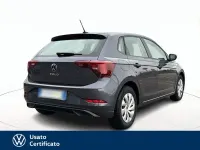 Usata VW Polo 80 CV (58 kW) 2022 Grigio / pastello Utilitaria