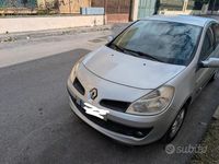 Usata Renault Clio II 75 CV (55 kW) 2008 Grigio Berlina