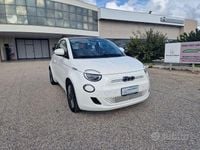 Usata Fiat 500e Icon 85 kW (116 CV) 2022 Bianco Cabrio