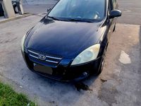 Usata Kia Ceed 115 CV (84 kW) 2007 Nero Utilitaria