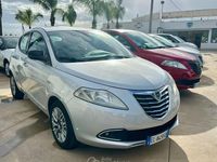 Usata Lancia Ypsilon Gold 69 CV (50 kW) 2012 Argento Utilitaria