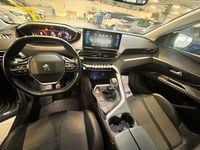 Usata Peugeot 3008 Allure 131 CV (96 kW) 2022 Grigio SUV